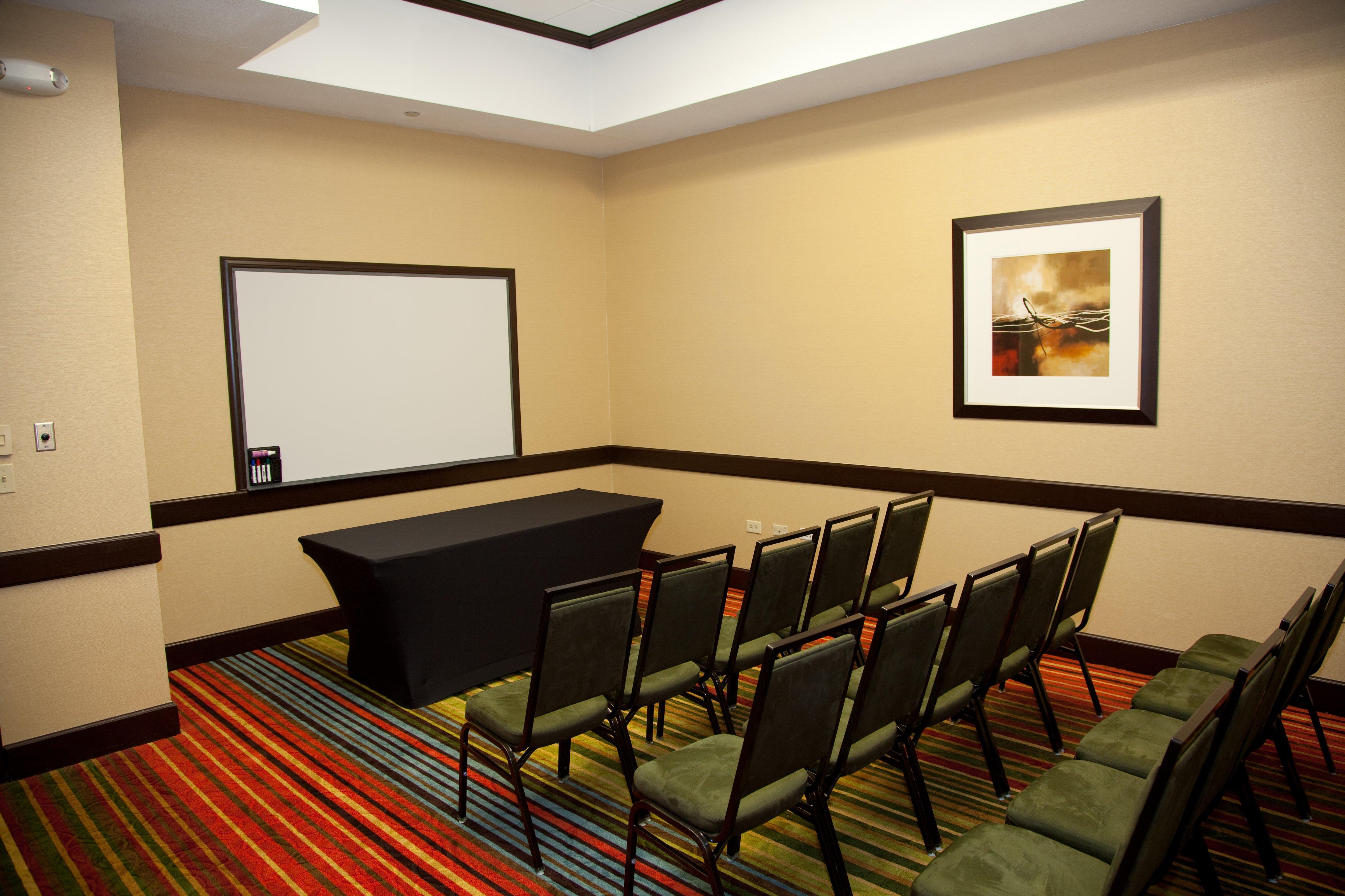 Holiday Inn Hotel & Suites Chicago Northwest - Elgin By Ihg Екстериор снимка